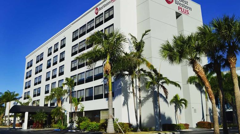 Glo BW Ft Lauderdale-Hollywood Airport Exterior. Images powered by <a href="https://iceportal.shijigroup.com" target="_blank" rel="noopener">Ice Portal</a>.