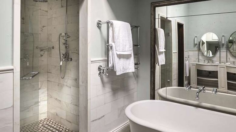 <b>Castello di Casole, A Belmond Hotel Room</b>. Images powered by <a href="https://iceportal.shijigroup.com/" title="IcePortal" target="_blank">IcePortal</a>.