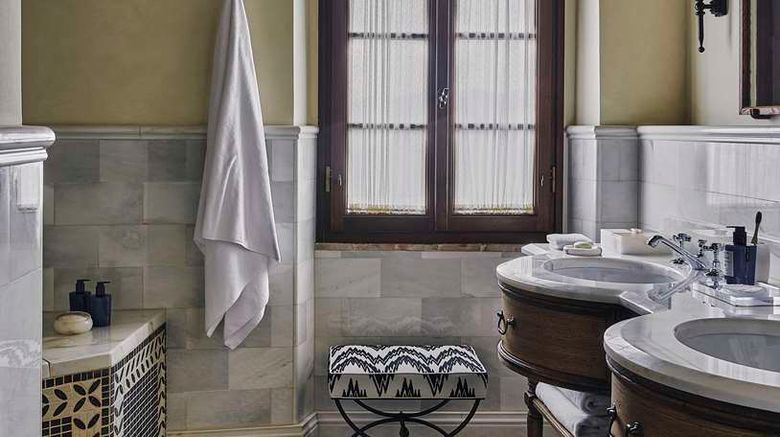 <b>Castello di Casole, A Belmond Hotel Suite</b>. Images powered by <a href="https://iceportal.shijigroup.com/" title="IcePortal" target="_blank">IcePortal</a>.