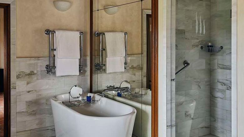 <b>Castello di Casole, A Belmond Hotel Suite</b>. Images powered by <a href="https://iceportal.shijigroup.com/" title="IcePortal" target="_blank">IcePortal</a>.