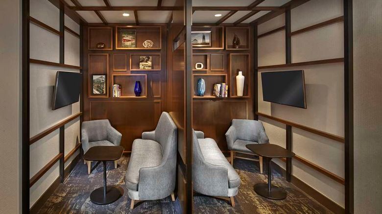 <b>Hyatt Place Warwick/Providence Airport Lobby</b>. Images powered by <a href="https://iceportal.shijigroup.com/" title="IcePortal" target="_blank">IcePortal</a>.