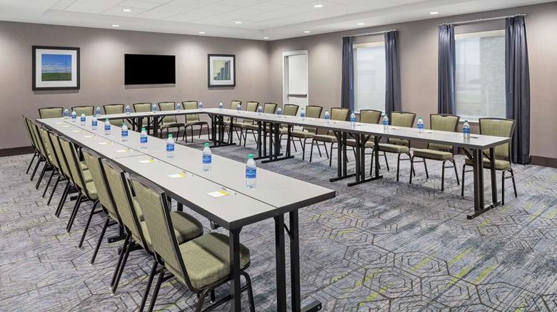 <b>Hampton Inn Sikeston Meeting</b>. Images powered by <a href="https://iceportal.shijigroup.com/" title="IcePortal" target="_blank">IcePortal</a>.
