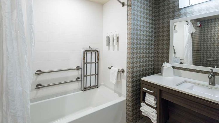 Home2 Suites Centerville/Dayton Suite