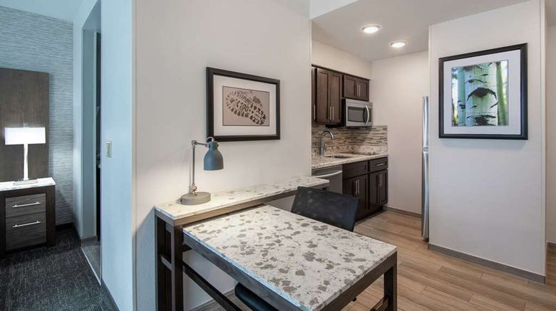 <b>Homewood Suites Steamboat Springs Room</b>. Images powered by <a href="https://iceportal.shijigroup.com/" title="IcePortal" target="_blank">IcePortal</a>.