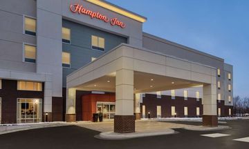 Hampton Inn Brooklyn Park