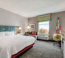 Hampton Inn Brooklyn Park Room