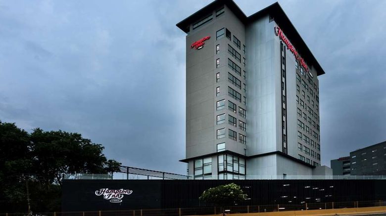 <b>Hampton Inn by Hilton San Luis Potosi Exterior</b>. Images powered by <a href="https://iceportal.shijigroup.com/" title="IcePortal" target="_blank">IcePortal</a>.