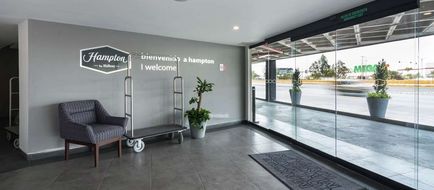 Hampton Inn by Hilton San Luis Potosi Lobby