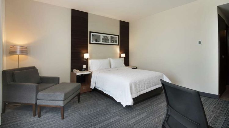 Hampton Inn by Hilton San Luis Potosi Room