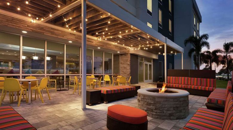 <b>Home2 Suites by Hilton Bradenton Airport Exterior</b>. Images powered by <a href="https://iceportal.shijigroup.com/" title="IcePortal" target="_blank">IcePortal</a>.