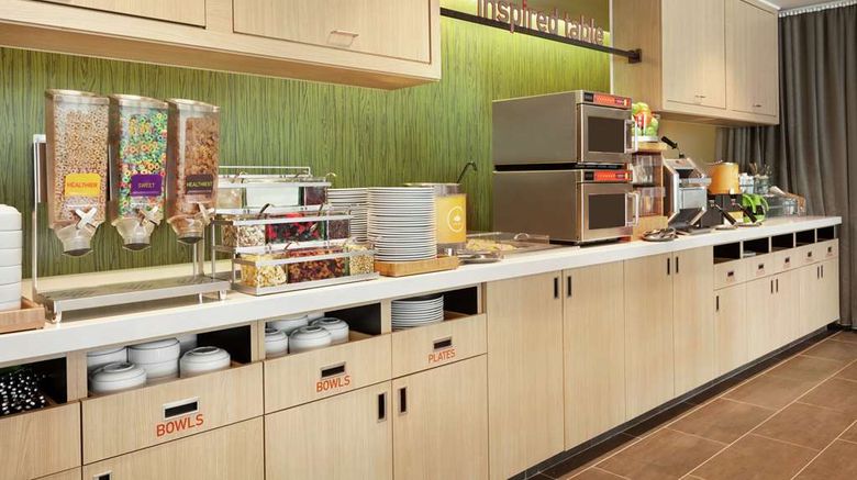 <b>Home2 Suites by Hilton Bradenton Airport Restaurant</b>. Images powered by <a href="https://iceportal.shijigroup.com/" title="IcePortal" target="_blank">IcePortal</a>.