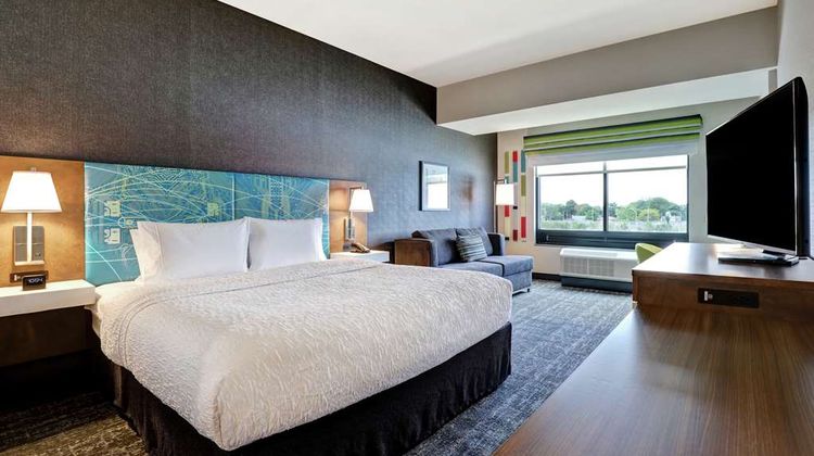 Hampton Inn St. Catharines Niagara Room