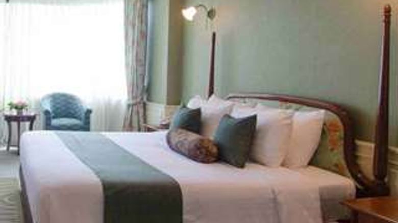 <b>Amarin Lagoon Hotel Suite</b>. Images powered by <a href="https://iceportal.shijigroup.com/" title="IcePortal" target="_blank">IcePortal</a>.