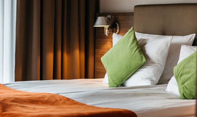 Q Hotel Plus Wroclaw Room