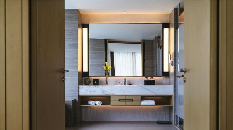<b>Pullman Fuzhou Tahoe Room</b>. Images powered by <a href="https://iceportal.shijigroup.com/" title="IcePortal" target="_blank">IcePortal</a>.