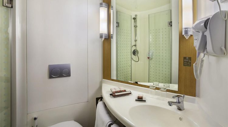 Ibis Pontianak City Center Room