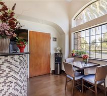 SureStay by Best Western Silicon Valley Lobby