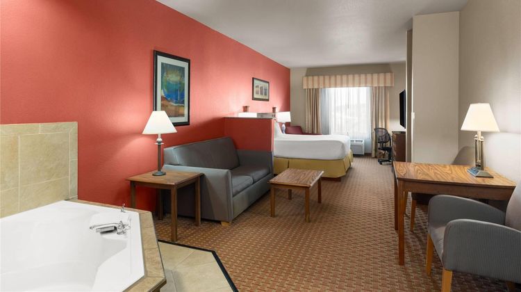 Baymont Inn & Suites by Wyndham Sturgis Suite