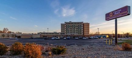 Clarion Hotel Exterior
