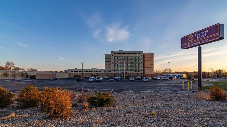 Clarion Hotel Exterior