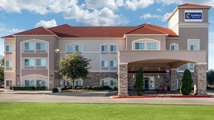Comfort Inn & Suites Cedar Hill Exterior