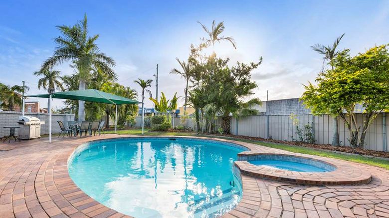 <b>Rockhampton Riverside Central Hotel Pool</b>. Images powered by <a href="https://iceportal.shijigroup.com/" title="IcePortal" target="_blank">IcePortal</a>.
