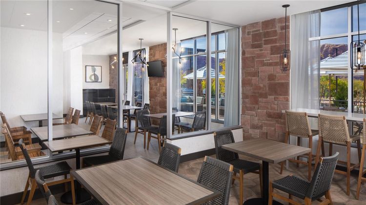 Hyatt Place Moab Restaurant