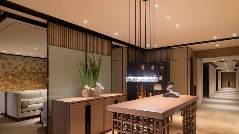 <b>Hyatt Regency Shenzhen Airport Spa</b>. Images powered by <a href="https://iceportal.shijigroup.com/" title="IcePortal" target="_blank">IcePortal</a>.