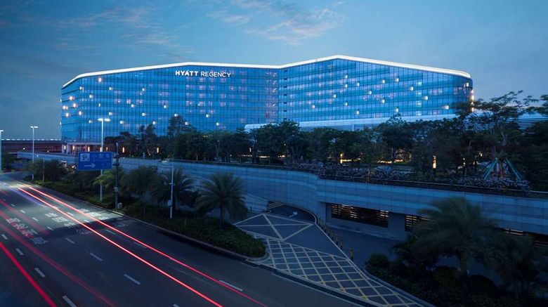 <b>Hyatt Regency Shenzhen Airport Exterior</b>. Images powered by <a href="https://iceportal.shijigroup.com/" title="IcePortal" target="_blank">IcePortal</a>.