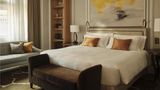 <b>The Cadogan, A Belmond Hotel Suite</b>. Images powered by <a href="https://iceportal.shijigroup.com/" title="IcePortal" target="_blank">IcePortal</a>.