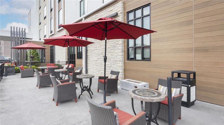 Hilton Garden Inn Gallatin Exterior