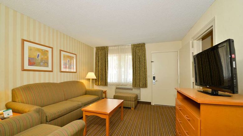 <b>Travelodge by Wyndham Palm Springs Room</b>. Images powered by <a href="https://iceportal.shijigroup.com/" title="IcePortal" target="_blank">IcePortal</a>.