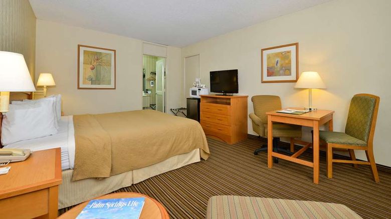 <b>Travelodge by Wyndham Palm Springs Room</b>. Images powered by <a href="https://iceportal.shijigroup.com/" title="IcePortal" target="_blank">IcePortal</a>.