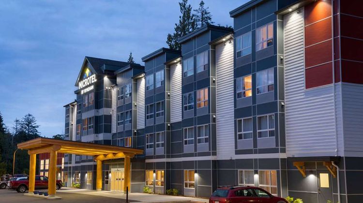 Microtel Inn/Stes by Wyndham Oyster Bay Exterior