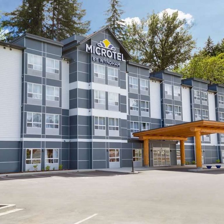 Microtel Inn/Stes by Wyndham Oyster Bay