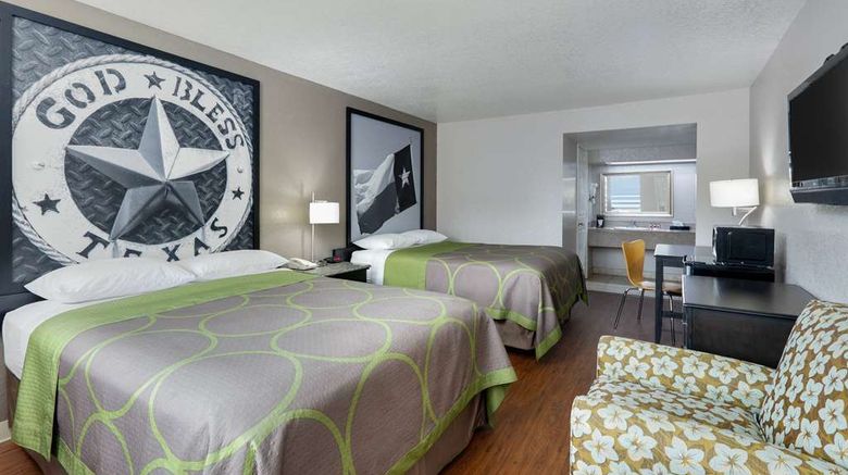 <b>Super 8 San Antonio Pearl Dstr Room</b>. Images powered by <a href="https://iceportal.shijigroup.com/" title="IcePortal" target="_blank">IcePortal</a>.