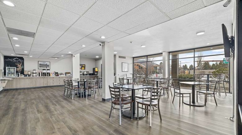 <b>Red Lion Inn & Stes Deschutes River-Bend Restaurant</b>. Images powered by <a href="https://iceportal.shijigroup.com/" title="IcePortal" target="_blank">IcePortal</a>.