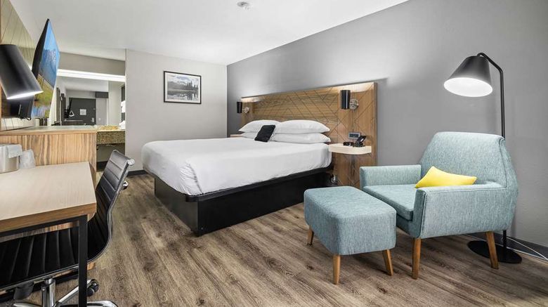 <b>Red Lion Inn & Stes Deschutes River-Bend Room</b>. Images powered by <a href="https://iceportal.shijigroup.com/" title="IcePortal" target="_blank">IcePortal</a>.