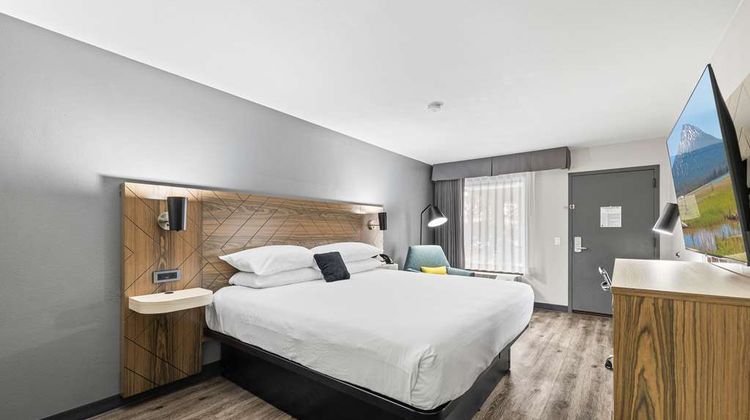 Red Lion Inn & Stes Deschutes River-Bend Room