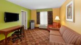Super 8 by Wyndham Lake of The Ozarks Suite