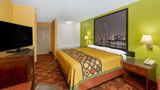 Super 8 by Wyndham Lake of The Ozarks Room