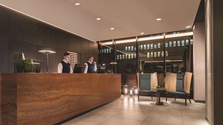 <b>Adina Apt Hotel Hamburg Speicherstadt Lobby</b>. Images powered by <a href="https://iceportal.shijigroup.com/" title="IcePortal" target="_blank">IcePortal</a>.