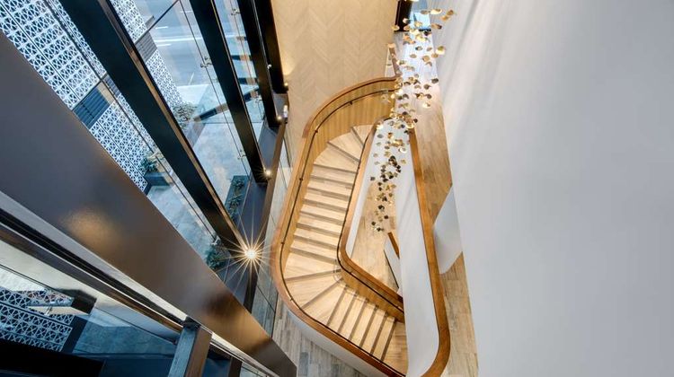 Vibe Hotel North Sydney Lobby