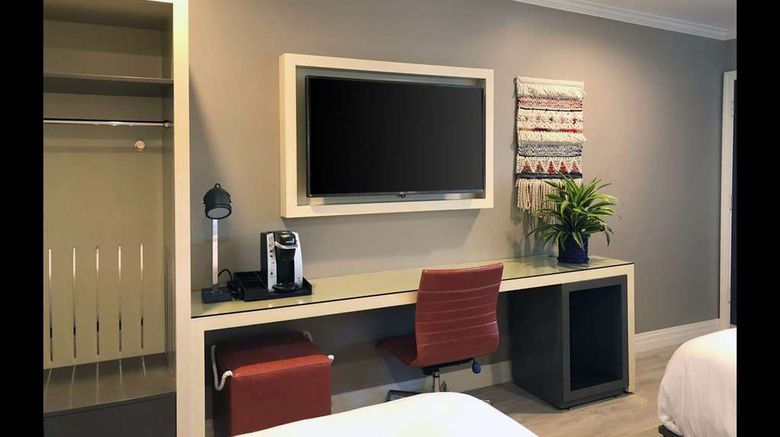 <b>Bluestem Hotel, an Ascend Collection Room</b>. Images powered by <a href="https://iceportal.shijigroup.com/" title="IcePortal" target="_blank">IcePortal</a>.