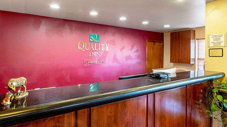 <b>Quality Inn Three Rivers Lobby</b>. Images powered by <a href="https://iceportal.shijigroup.com/" title="IcePortal" target="_blank">IcePortal</a>.