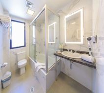 Ritz Apart Hotel All Suites Room