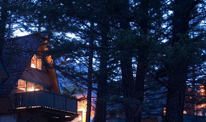 Douglas Fir Resort & Chalets Exterior