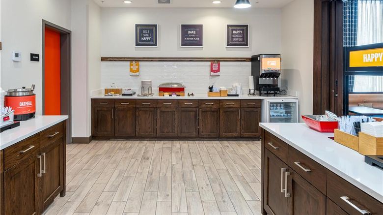 <b>Hampton Inn and Suites Logan Restaurant</b>. Images powered by <a href="https://iceportal.shijigroup.com/" title="IcePortal" target="_blank">IcePortal</a>.