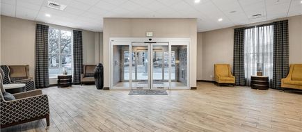 Hampton Inn and Suites Logan Lobby