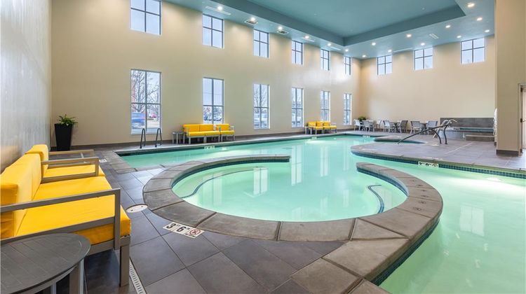 Hampton Inn and Suites Logan Pool